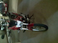 Red Yamaha Fazer 125