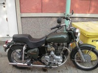 military green Royal Enfield Bullet Standard 350