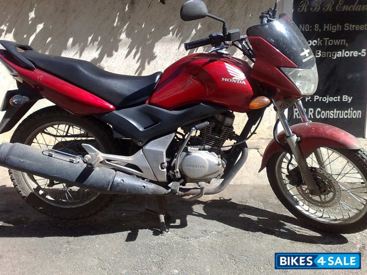 Used 2004 model Honda Unicorn for sale in Bangalore. ID 16215. Red