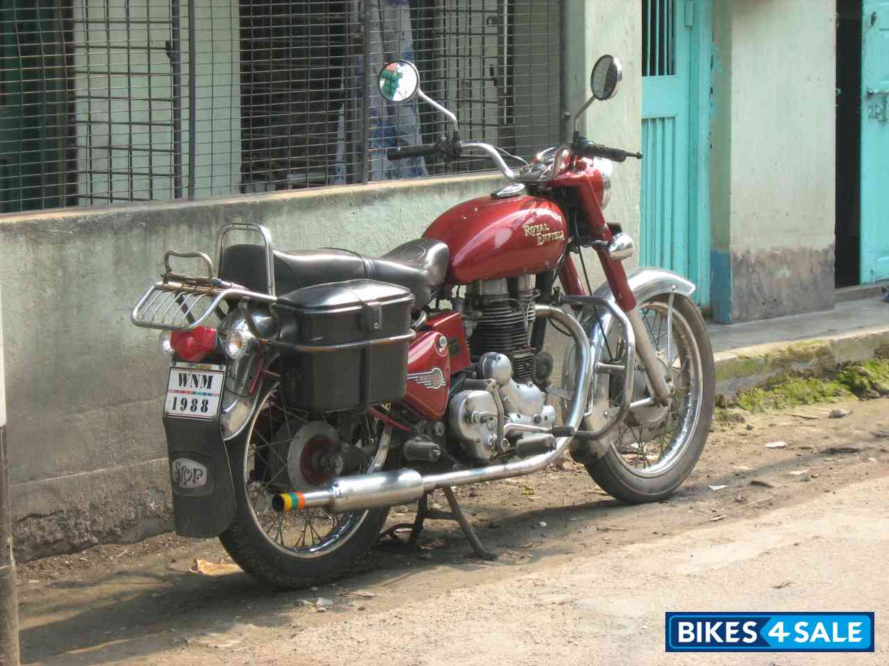 Cherry Red Royal Enfield Bullet Standard 350