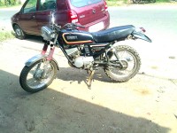 Black Yamaha RX 135