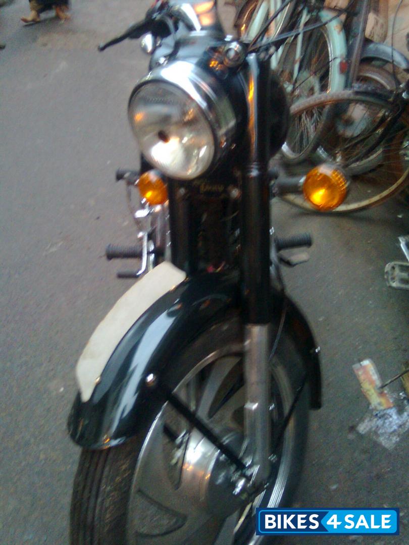 Magic Green Royal Enfield Bullet Standard 350 Magic Green Royal Enfield Bullet Standard 350