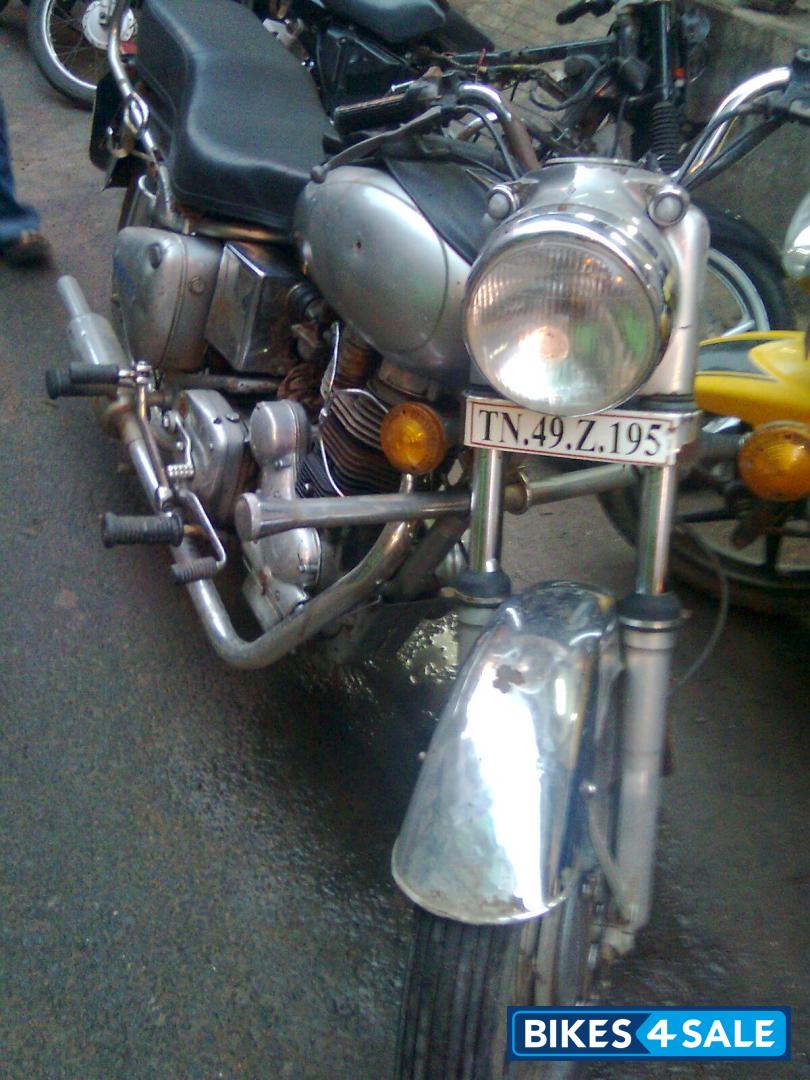 Silver Royal Enfield Bullet Standard 350 Silver Royal Enfield Bullet Standard 350