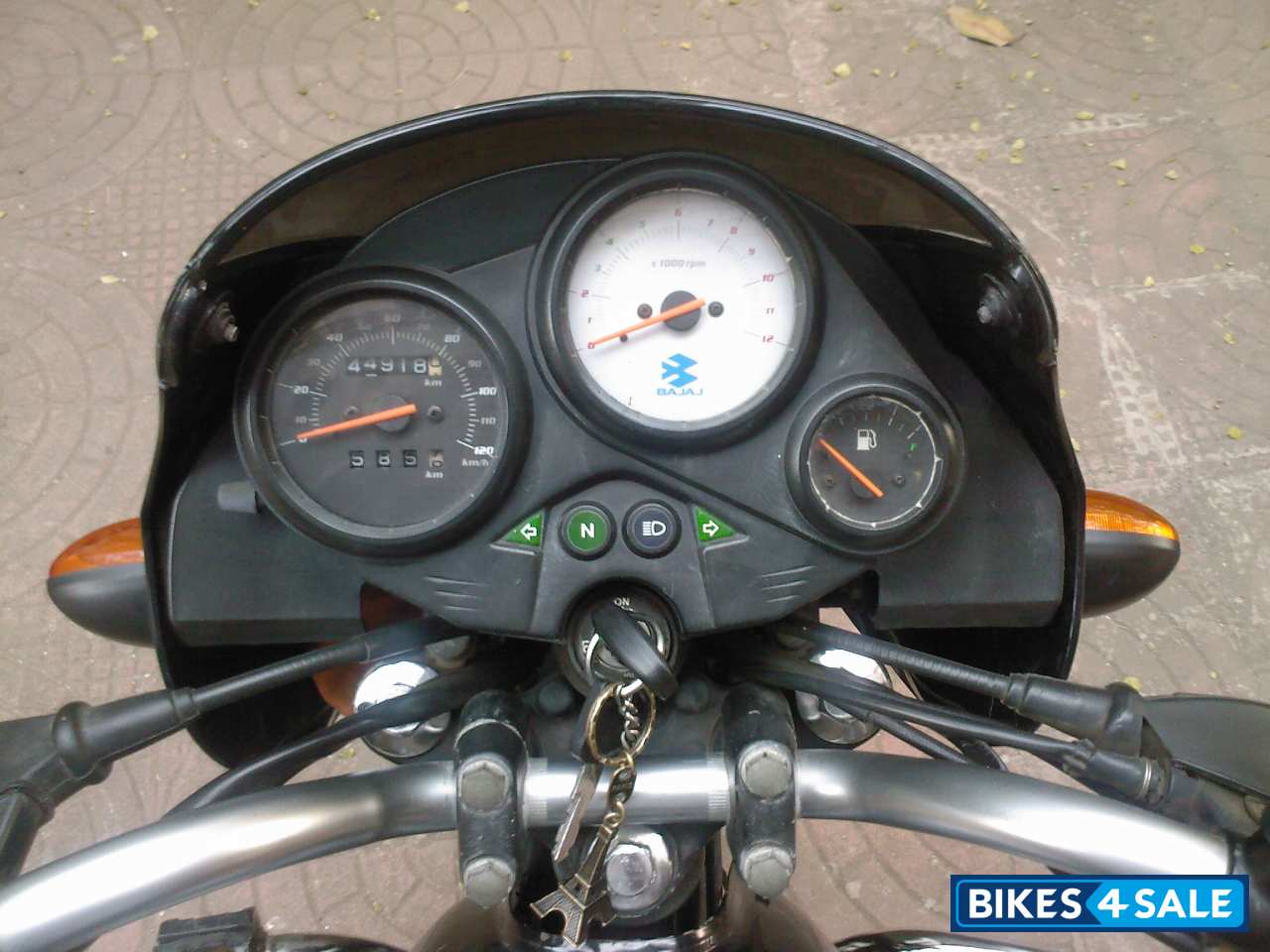 Black And Silver Bajaj Wind 125