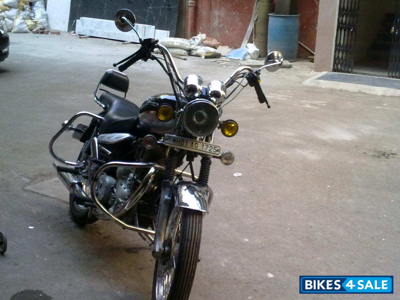 Black Royal Enfield Thunderbird