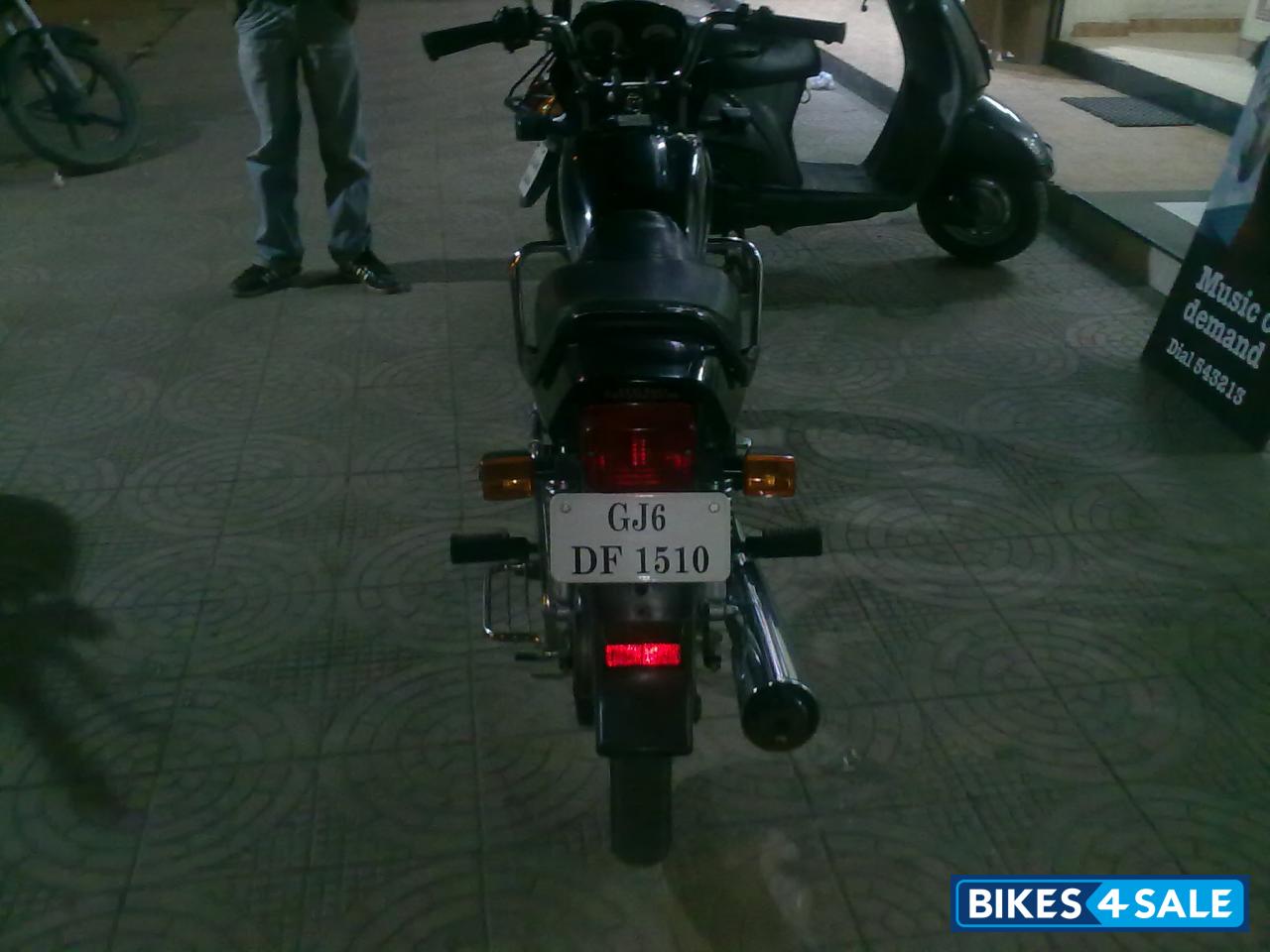 Black Hero Splendor Plus