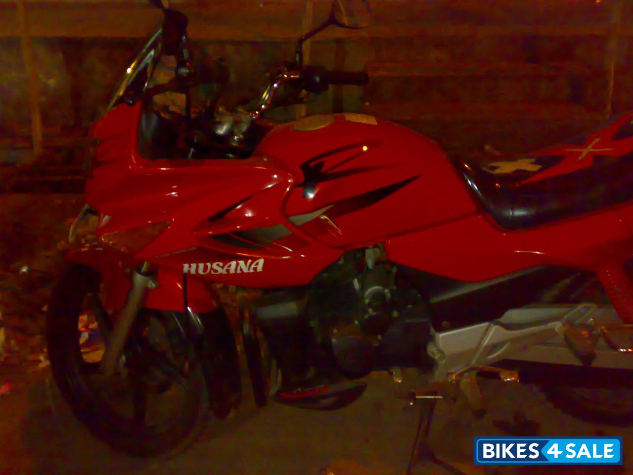 Red Hero Karizma R Red Hero Karizma R