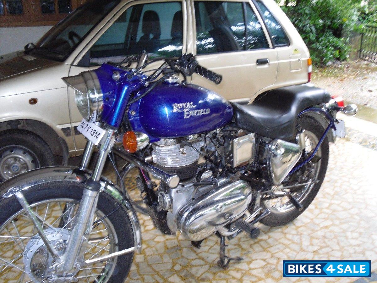 Peacock Blue Royal Enfield Bullet Machismo 350 Old