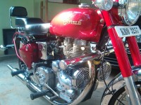 Red Royal Enfield Bullet Standard 350