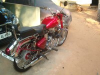 Red Royal Enfield Bullet Standard 350