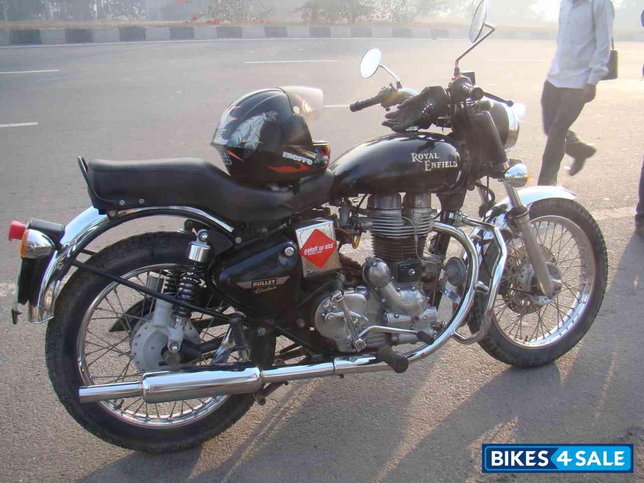 Midnight Green Royal Enfield Bullet Electra