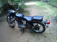 Black Royal Enfield Bullet Standard 350
