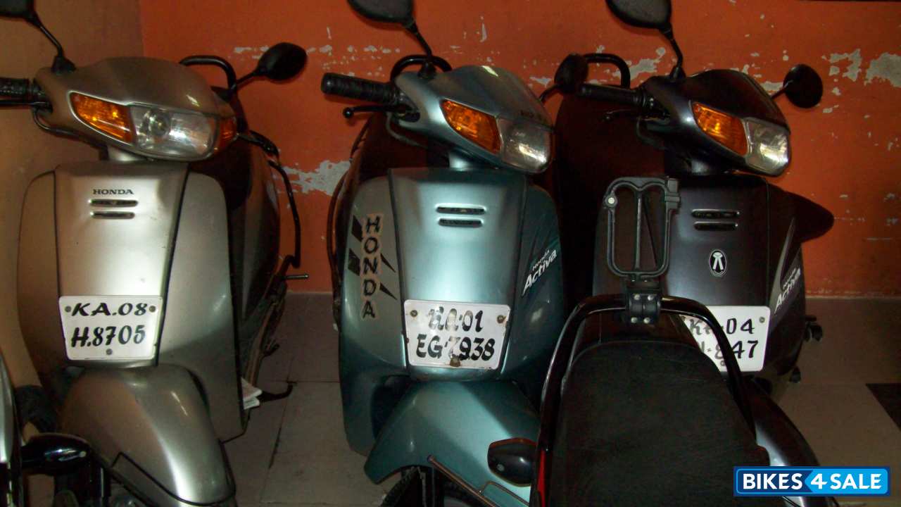 Blue Black Bajaj Caliber 115 Blue Black Bajaj Caliber 115