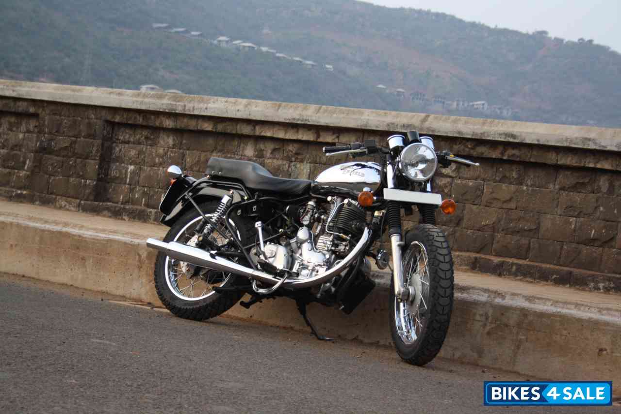 Black And Crome Royal Enfield Bullet Machismo A500 Picture 3. Bike ID  25864. Bike located in Pune - Bikes4Sale