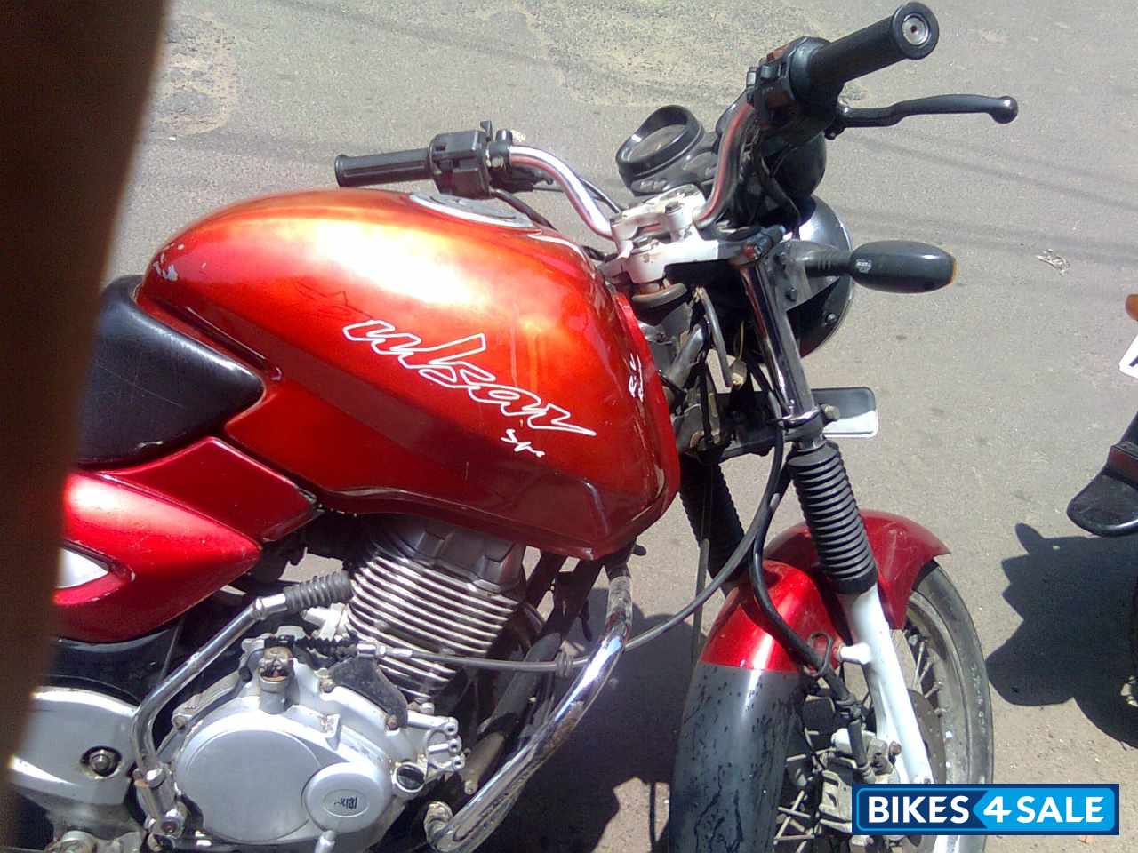 Red Bajaj Pulsar 150 Round Headlight Red Bajaj Pulsar 150 Round Headlight