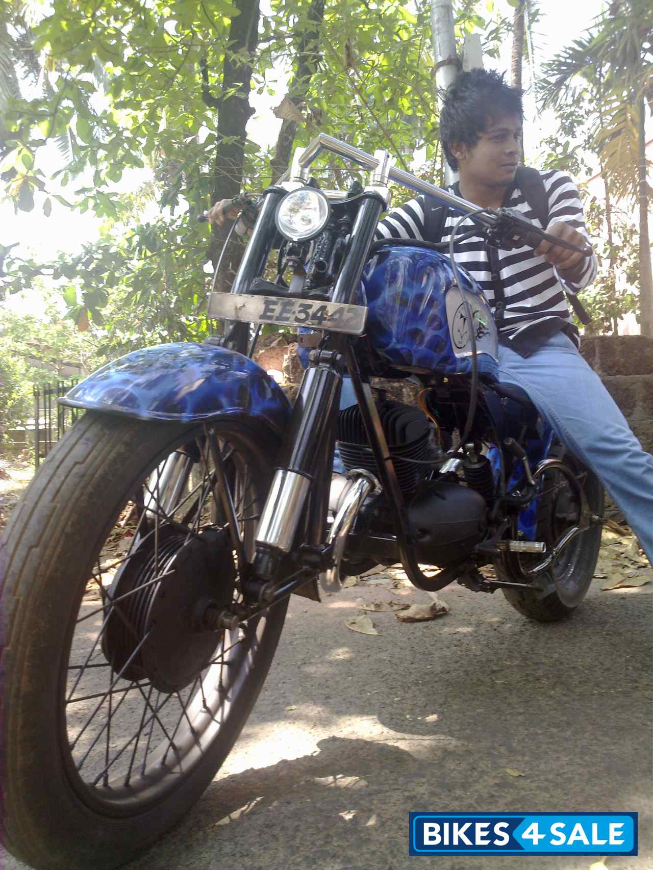 Blue/black Modified Bike Blue/black Modified Bike