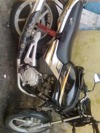 Black Mango Yamaha Alba