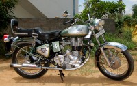 Black Royal Enfield Bullet Standard 350