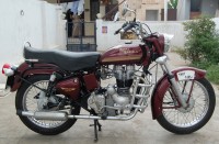 Black Royal Enfield Bullet Standard 350