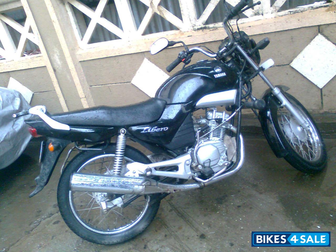 Black Yamaha Libero G5 Black Yamaha Libero G5