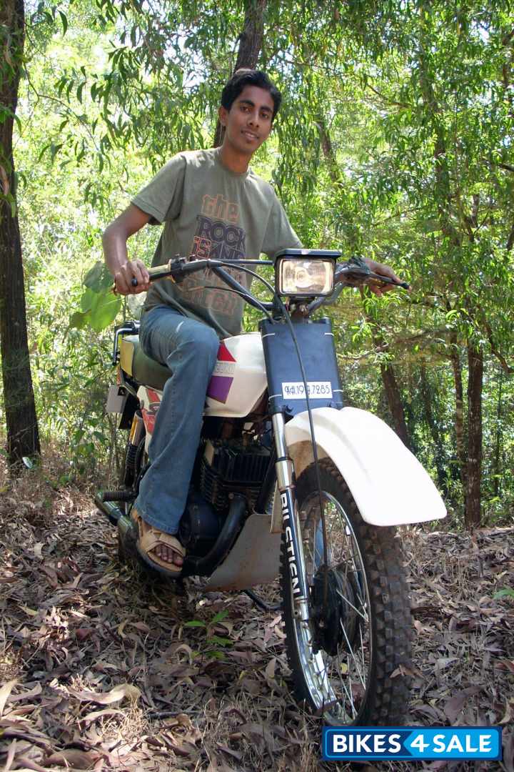 Pearl Whitr Suzuki Shaolin