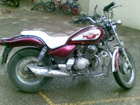 Maroon Yamaha Enticer