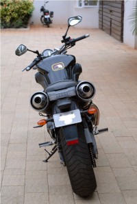 Black Yamaha MT-01