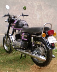 Black Ideal Jawa Yezdi RoadKing
