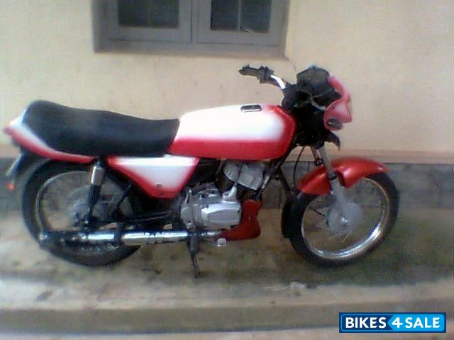 Red Bajaj KB 125