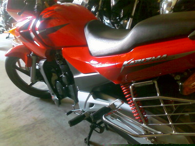 White Hero Karizma ZMR