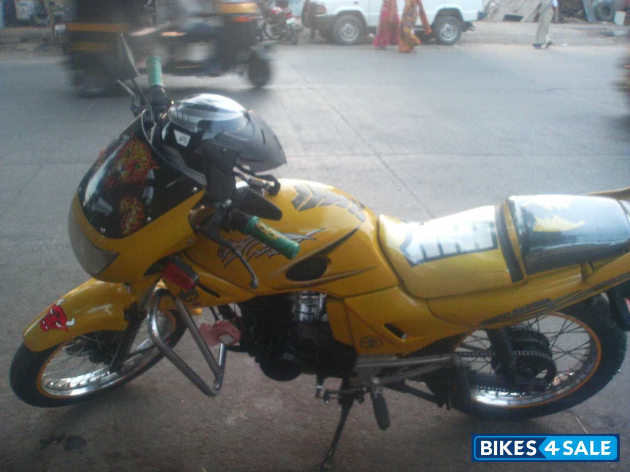 Yellow Hero CBZ