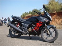 Black Hero Karizma ZMR