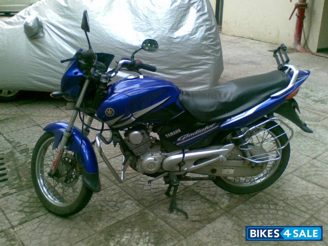 Electric Blue Yamaha Gladiator