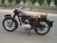 Maroon Royal Enfield Bullet Standard 350