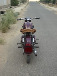 Maroon Royal Enfield Bullet Standard 350