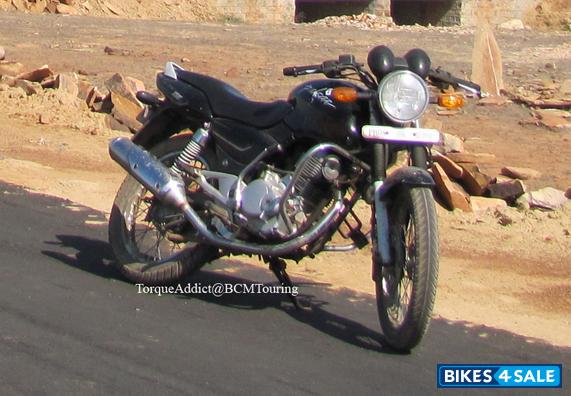 Black Bajaj Pulsar 150 Round Headlight