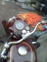 Marrron Royal Enfield Bullet Standard 350