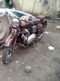 Marrron Royal Enfield Bullet Standard 350