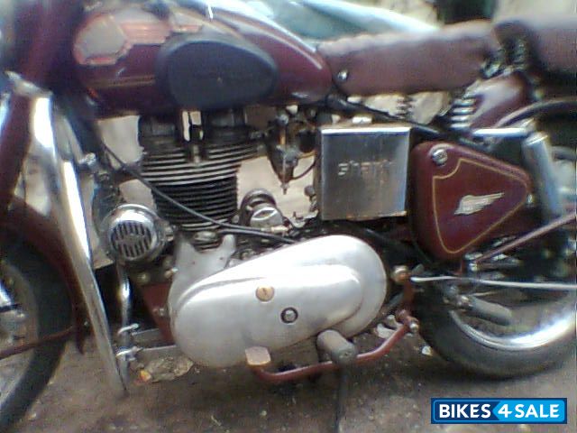 Marrron Royal Enfield Bullet Standard 350