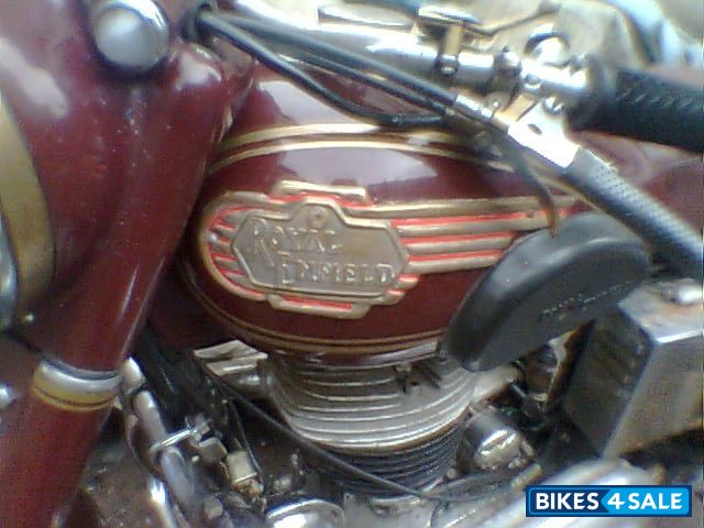 Marrron Royal Enfield Bullet Standard 350