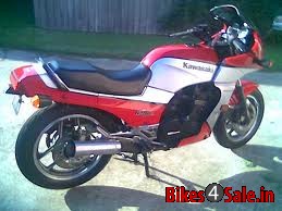 White Kawasaki Ninja