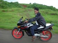 Black Hero Karizma R