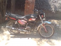 Black&red Suzuki Shogun