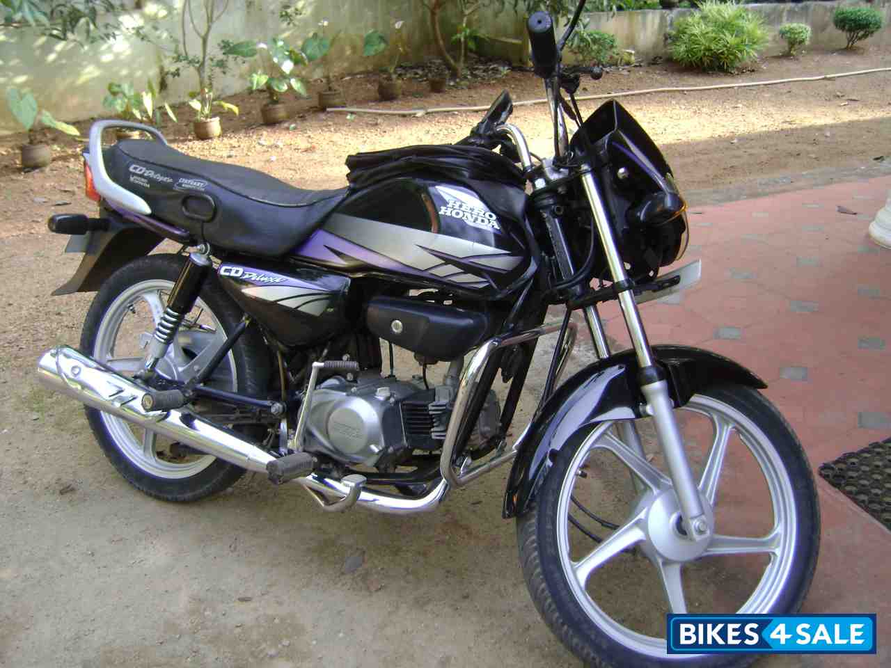 hero cd deluxe top model price