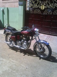 Red Royal Enfield Bullet Standard 350