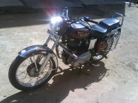 Red Royal Enfield Bullet Standard 350