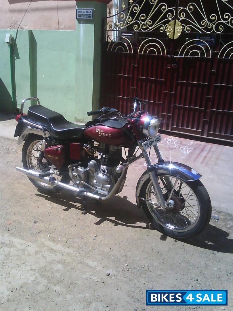 Red Royal Enfield Bullet Standard 350