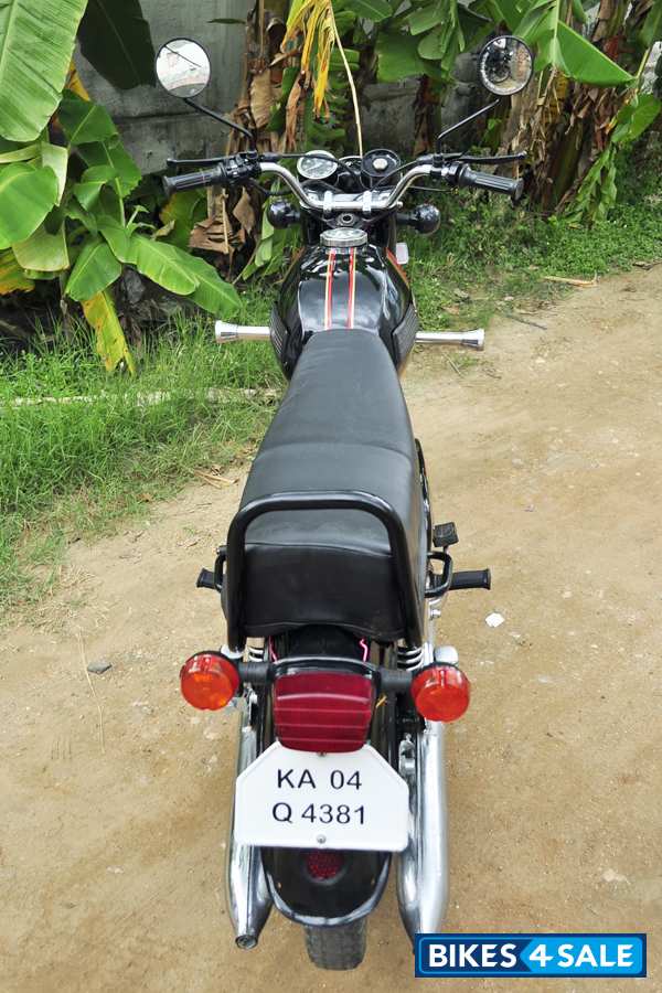 Black Ideal Jawa Yezdi RoadKing
