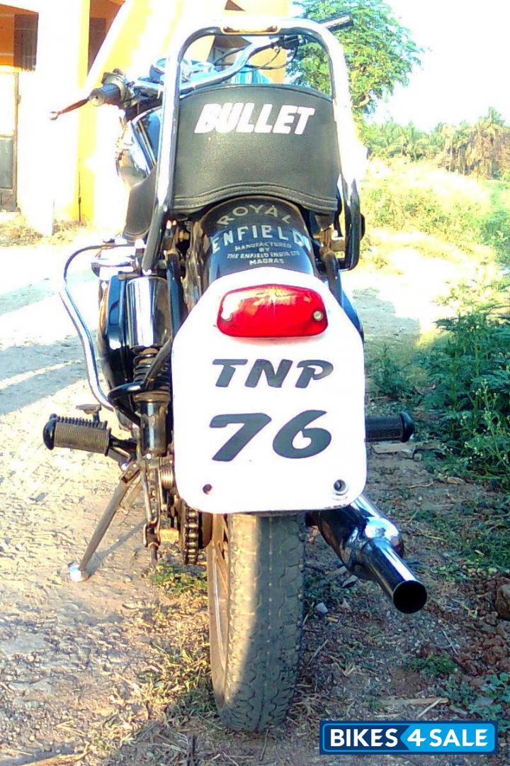 Black Royal Enfield Bullet Standard 350