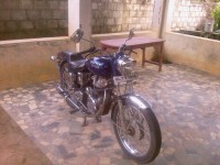 Blue Royal Enfield Bullet Standard 350